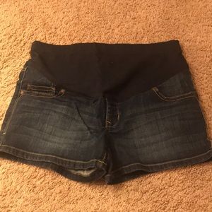 Old Navy Maternity Shorts